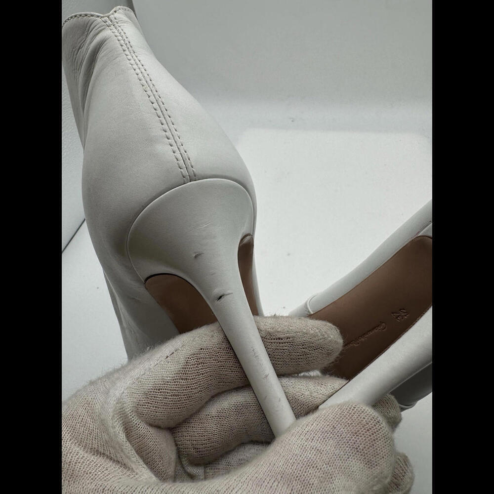 Gianvito Rossi Mable 85 Leather Pointed Toe Heel Boots White Size 37.5 - Picture 10 of 11